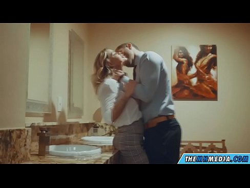 ❤️ Kai krūtininga blondinė vilioja tave viešajame tualete ❌ Porno prie mūsų lt.cbddeluxe.top ☑
